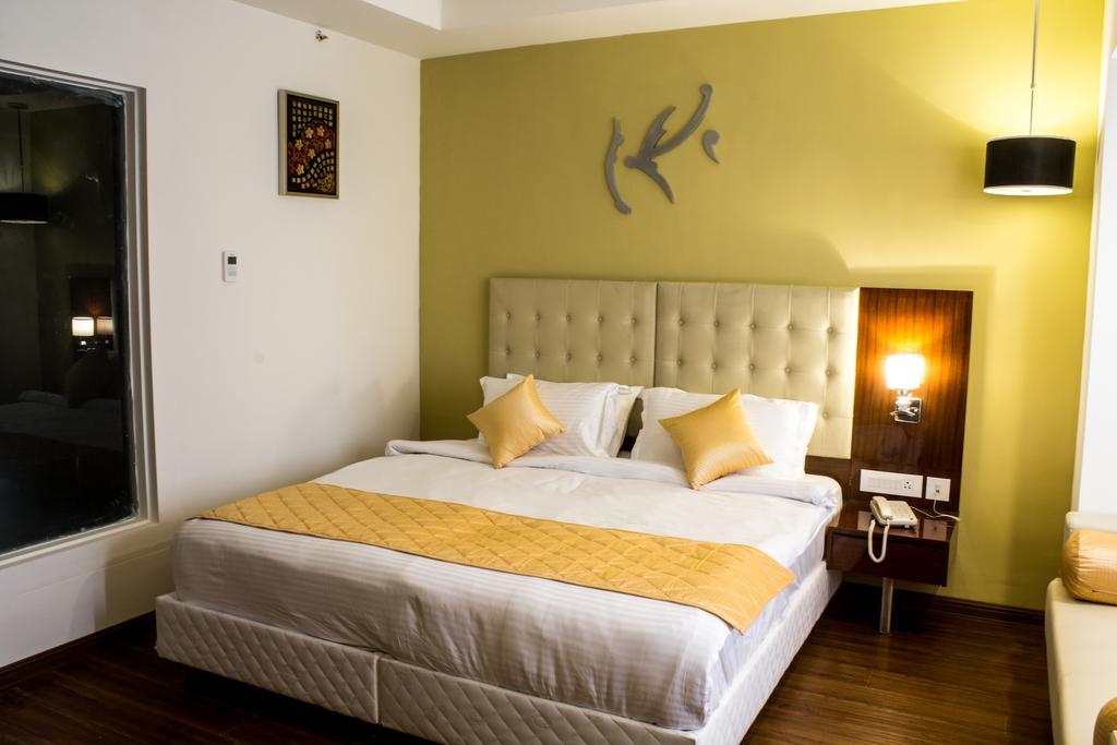 Hotel Southern Comfort Chennai Exterior photo